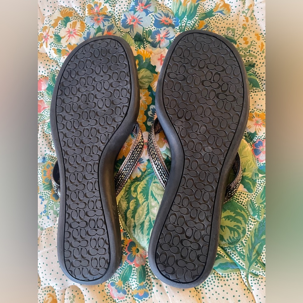 Coach Sandals Women's Beaded 11 Laurel Flip Flop Flats Q049 Gray Leather - Picture 3 of 7
